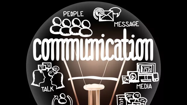 Lampadina con richiami alla comunicazione